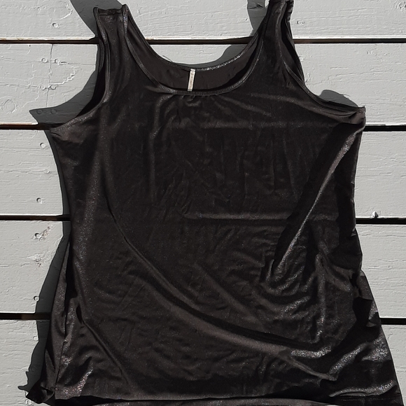 SPARKLY BLACK LG TANK TOP, - Picture 1 of 4